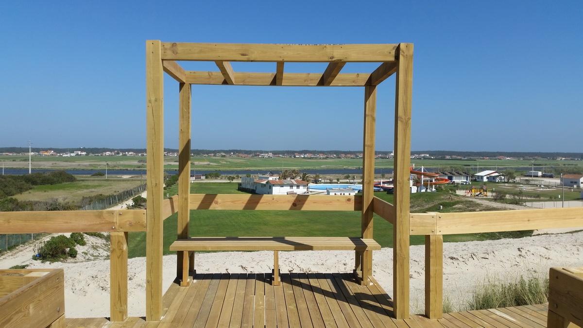 REQUALIFICATION DE LA CÔTE MARITIME ENTRE LA PLAGE DA VAGUEIRA ET LA PLAGE DU LABREGO