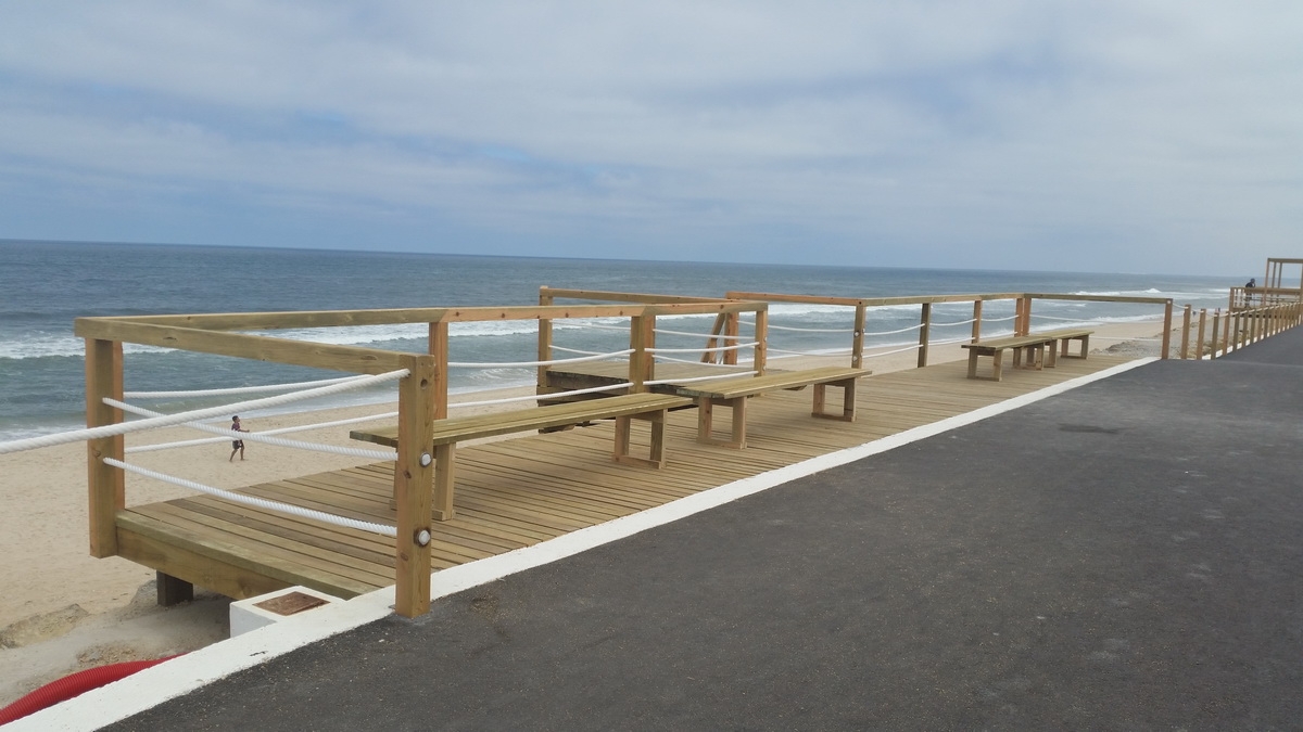 REQUALIFICATION AND PROTECTION OF THE DUNE SYSTEM ON THE MARITIME FRONT BETWEEN VAGUEIRA’S BEACH AND LABEREGOS’S BEACH”