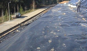 TRABALHOS DIVERSOS DE MANUTENÇÃO / REPARAÇÃO NO ATERRO SANITÁRIO DE SERMONDE