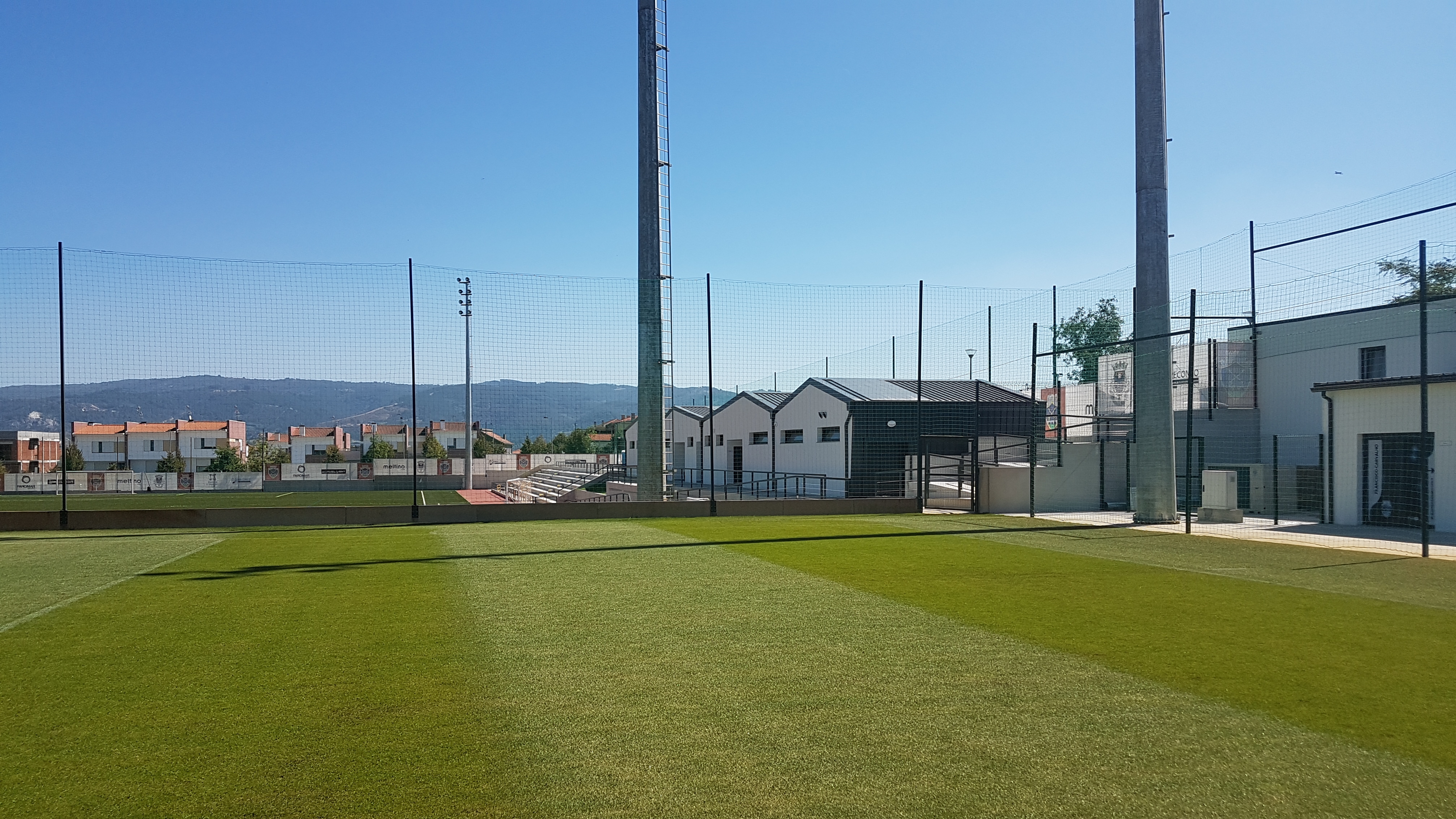 CONSTRUCTION DU COMPLEXE SPORTIF FRANCISCO CARVALHO À CHAVES